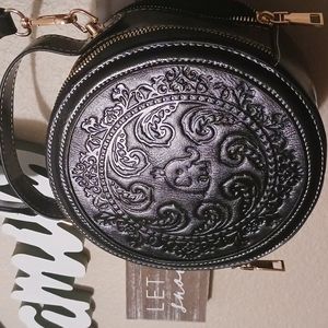 Small Black Double Zipper Hand Bag